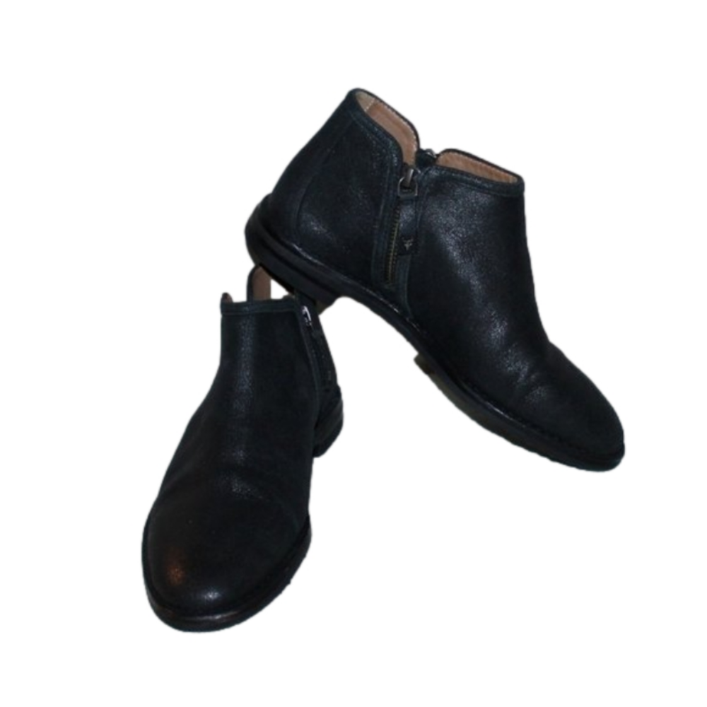 15a. NWOB LADIES TRASK AUBREY BOOTIE - BLACK - 7